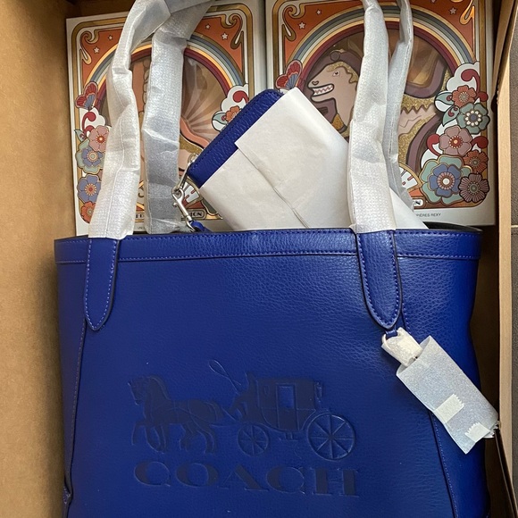 COACH 4 PIECE SET, NWT !! OMG!! - Picture 2 of 12